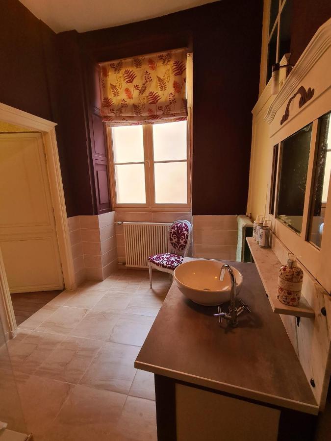 Maison Zola Bed & Breakfast Saint-Amand-Montrond Exterior photo